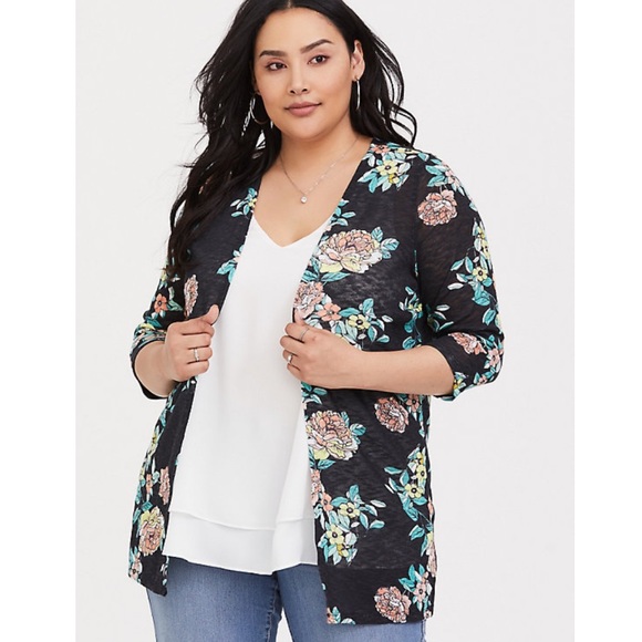 torrid Sweaters - Torrid Floral Hacci Knit Cardigan Size 3X